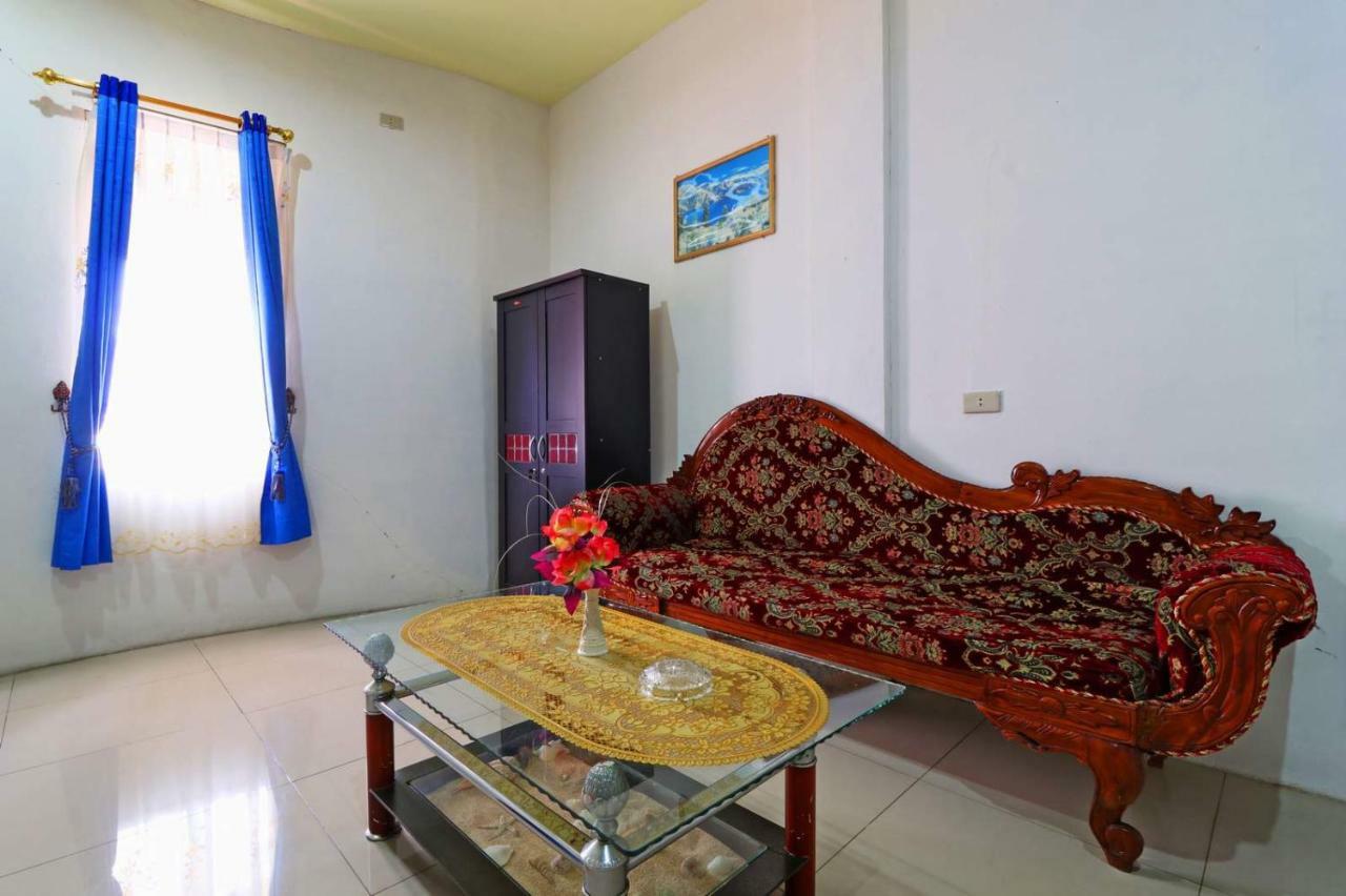 Hotel Rembulan Tebing Tinggi Екстер'єр фото